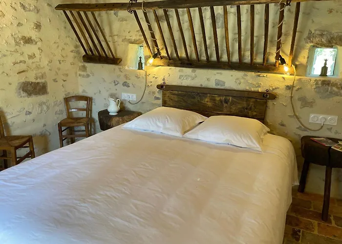 Familiale Pres De La Fleche, Animaux Acceptes - Fr-1-410-476 Bed & Breakfast