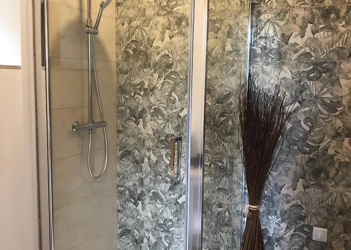 Bed & Breakfast Familiale Pres De La Fleche, Animaux Acceptes - Fr-1-410-476 *